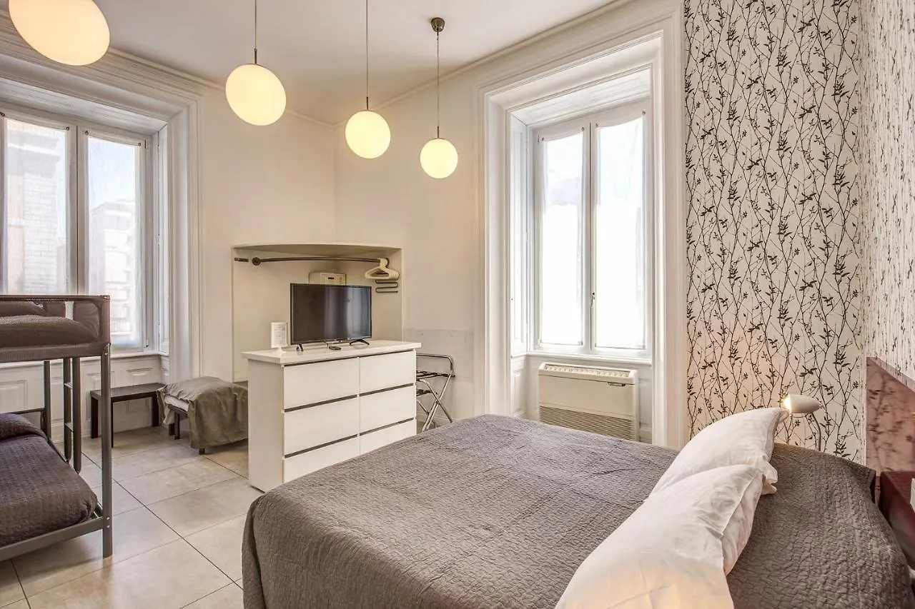 Enjoy Apartment Luxury In Rome 0*,